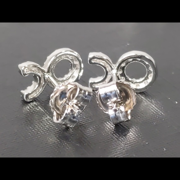 👯♀️Host Pick⚡️Silver Taurus Symbol Earring & Ring Set - Picture 12 of 16